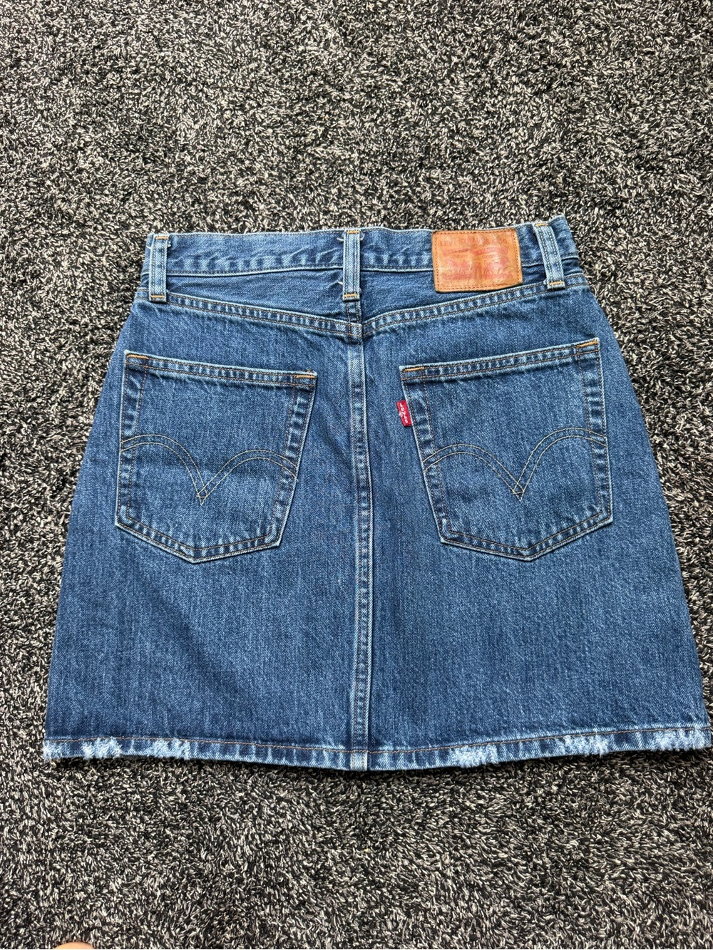 Levi's Classic Denim Mini Skirt in Medium Blue - Picture 2 of 4